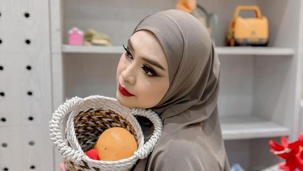 Dicibir Menor Usai Menjanda, Ria Ricis: Ya Namanya....