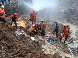 Satu Korban Terakhir Longsor Blitar Ditemukan, Evakuasi Berlangsung 2 Jam