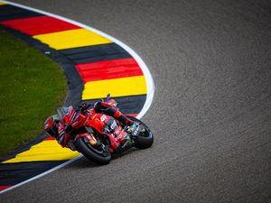 Hasil MotoGP Jerman: Bagnaia Juara, Duo Marquez Menggila, Martin Crash