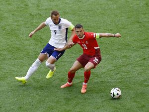 Euro 2024: Xhaka Main 120 Menit Lawan Inggris dalam Kondisi Cedera Euro 2024: Xhaka Main 120 Menit Lawan Inggris dalam Kondisi Cedera