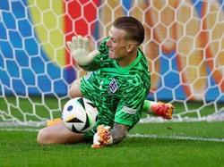Pickford dan Adu Penalti Sempurna Inggris