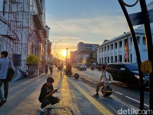 Kawasan Kota Lama Surabaya Bakal Diawasi Ketat 24 Jam Cegah Pencurian Sarpras Kawasan Kota Lama Surabaya Bakal Diawasi Ketat 24 Jam Cegah Pencurian Sarpras