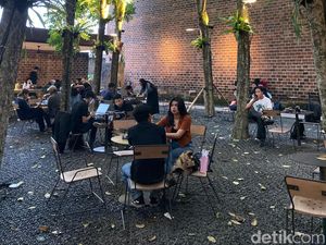 Masagi: Santai di Coffee Shop Desain Batu Bata Estetik di BSD