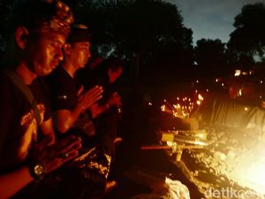 Pantangan Malam 1 Suro, Termasuk Larangan Keluar Rumah Pantangan Malam 1 Suro, Termasuk Larangan Keluar Rumah