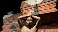 Ngesti Malam 1 Suro di Mojokerto, Doa Bersama hingga Mandi Kembang Setaman
