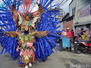 Semarak Pawai Sambut 1 Muharram Diikuti Ribuan Pelajar Sidoarjo Semarak Pawai Sambut 1 Muharram Diikuti Ribuan Pelajar Sidoarjo