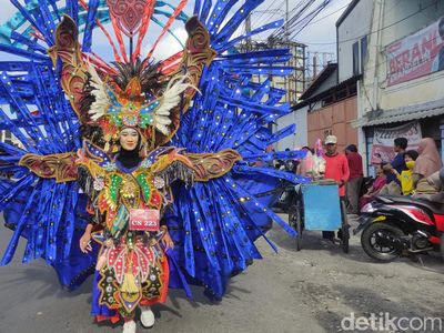Semarak Pawai Sambut 1 Muharram Diikuti Ribuan Pelajar Sidoarjo
