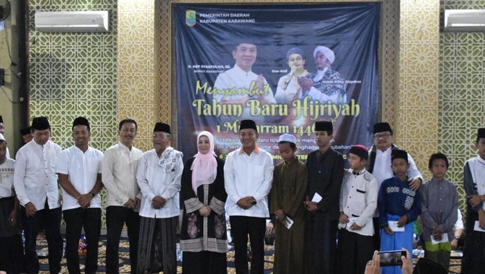 Pemkab Karawang Pemkab Karawang