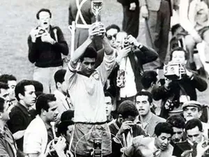 Potret yang Diklaim Jadi Bukti Mesin Waktu