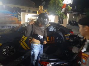 Cegah Gesekan Saat Suroan, Polisi Nganjuk Razia Atribut Pesilat Cegah Gesekan Saat Suroan, Polisi Nganjuk Razia Atribut Pesilat