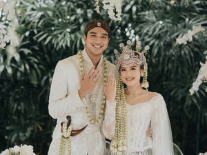 Foto Pernikahan Salshabilla Adriani-Ibrahim Risyad, Menawan Pakai Adat Sunda Foto Pernikahan Salshabilla Adriani-Ibrahim Risyad, Menawan Pakai Adat Sunda