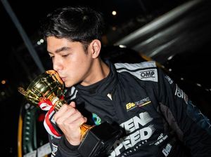 Al Ghazali Debut di Seven Speed Motorsport, Dapat Podium D1GP