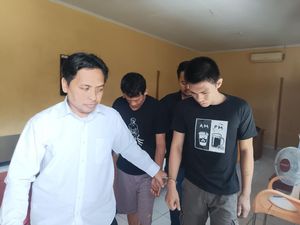 Anak yang Dipolisikan Ortu Kandung gegara Curi Mesin Kayu Ditangkap Anak yang Dipolisikan Ortu Kandung gegara Curi Mesin Kayu Ditangkap