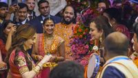 Foto: Meriah Prosesi Adat Jelang Pernikahan Putra Crazy Rich Asian di India