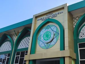 MUI Gresik: Jasa Nikah Siri Online Berpotensi Jadi Prostitusi Terselubung MUI Gresik: Jasa Nikah Siri Online Berpotensi Jadi Prostitusi Terselubung