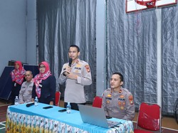 Hadiri MPLS di SMPN 43 Jakarta, Kapolsek Mampang Imbau Siswa Hindari Tawuran