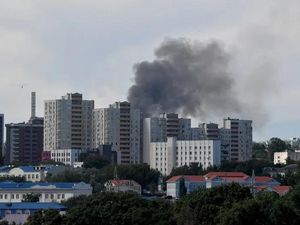 Ngeri 40 Rudal Rusia Hantam Kota-kota Ukraina, 20 Orang Tewas