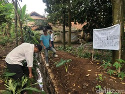 Baru Seminggu, Saluran Irigasi di Sukabumi Sudah Rusak