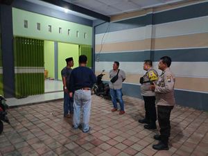 Pria di Jember Tewas Usai Jatuh dari Lantai 2 Ruko