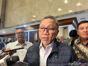 Zulhas Bantah Permendag Impor Bikin Industri Tekstil Bangkrut