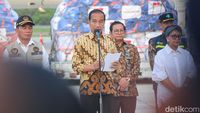 Momen Jokowi Lepas Bantuan Kemanusiaan ke Papua Nugini-Afghanistan