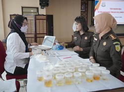Kejati Sulsel Tes Urine 300 Pegawai, Semua Negatif Narkoba