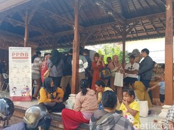 SD Jauh dari Rumah, Ortu Calon Siswa Geruduk Posko PPDB Denpasar