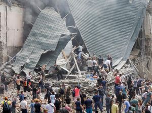 Rentetan Rudal Rusia Hantam Rumah Sakit Anak di Kyiv Rentetan Rudal Rusia Hantam Rumah Sakit Anak di Kyiv