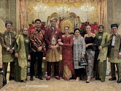 Foto Resepsi Pernikahan Salshabilla-Ibrahim Risyad, Meriah Dengan Adat Minang