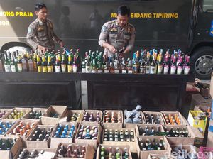 Satpol PP Bogor Musnahkan 1.890 Botol Miras Ilegal, Sitaan Selama 3 Bulan