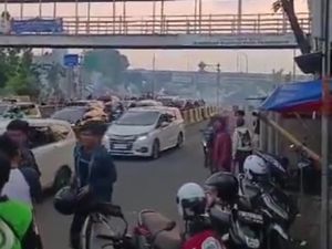 Tawuran di Bassura Jaktim Pecah, Warga Perang Petasan