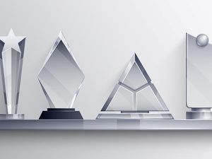 Plakat Akrilik, Kenang-kenangan Elegan & Tahan Lama