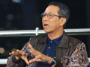 Tanggapi Fraksi Gerindra, Heru Budi Sebut 36 Sekolah Direhab Sejak 2023 Tanggapi Fraksi Gerindra, Heru Budi Sebut 36 Sekolah Direhab Sejak 2023
