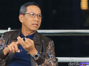 Heru Budi Jawab Sopir JakLingko yang Minta Direksi TransJ Dipecat Heru Budi Jawab Sopir JakLingko yang Minta Direksi TransJ Dipecat