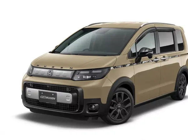 Auto Ganteng Diajak Nongkrong, Ini Wujud Honda Freed Mugen
