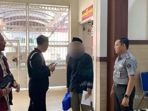 Napiter Kelompok Jamaah Islamiyah Bebas dari Lapas Kediri Napiter Kelompok Jamaah Islamiyah Bebas dari Lapas Kediri