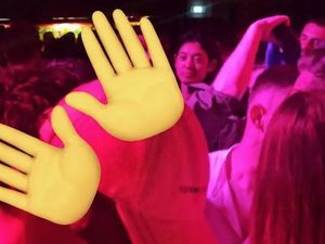 Jung Joon Young Kepergok Dugem Setelah Bebas dari Penjara Jung Joon Young Kepergok Dugem Setelah Bebas dari Penjara