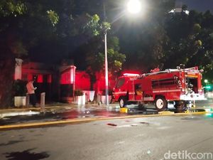 Kebakaran Rumah di Menteng Jakpus Diduga karena Korsleting Listrik