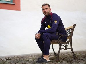 Belanda Vs Inggris: Luke Shaw Siap Main 90 Menit