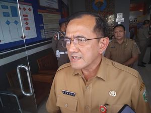 Polemik PPDB SMA 2024, Plh Sekda Sumsel Pastikan Sekolah Tetap Berjalan Polemik PPDB SMA 2024, Plh Sekda Sumsel Pastikan Sekolah Tetap Berjalan