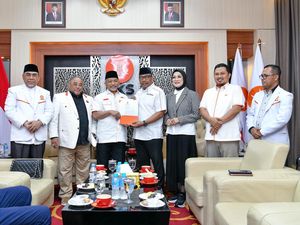 PKS Usung Duet Murad Ismail-Michael Wattimena di Pilgub Maluku 2024 PKS Usung Duet Murad Ismail-Michael Wattimena di Pilgub Maluku 2024