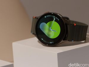 Deretan Fitur Cerdas di Galaxy Watch 7 dan Buds 3 Pro Deretan Fitur Cerdas di Galaxy Watch 7 dan Buds 3 Pro
