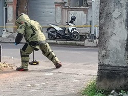 Polisi Selidiki Motif Peletakan Koper Misterius yang Dikira Berisi Bom