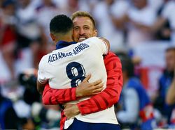 Trent Balas Kritik pada Kane: Lawan Akan Senang Kalau Dia Tak Main