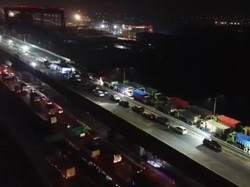 Diuji Beban 12 Truk 360 Ton, Tol MBZ Aman Dilintasi Semua Jenis Kendaraan