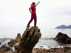 Pusingnya Hong Kong, Devils Fist Terus Diinjak-injak Turis