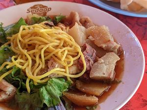Uenake Rek! Aneka Masakan Jawa Timuran Ada di 5 Tempat Ini Uenake Rek! Aneka Masakan Jawa Timuran Ada di 5 Tempat Ini