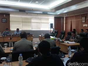 Komisi A DPRD DKI Minta Pengelola Segera Bongkar Tower di Atas Masjid Jakut