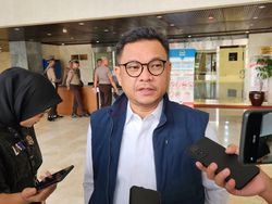 Ace Hasan: Kunjungan Paus Fransiskus di RI Beri Semangat Perdamaian Dunia