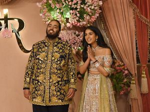 Glamornya Pernikahan Anak Orang Terkaya di Asia hingga Siapkan 100 Jet Pribadi Glamornya Pernikahan Anak Orang Terkaya di Asia hingga Siapkan 100 Jet Pribadi